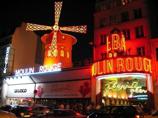 paris moulin rouge la loco